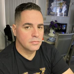 Meet your Posher, Michel